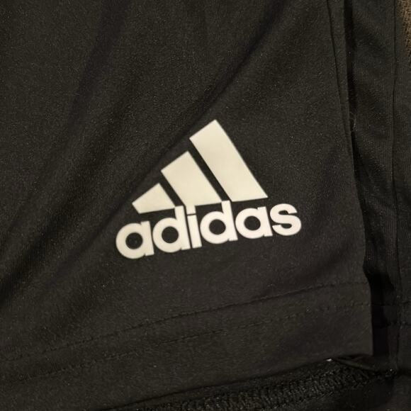Adidas boys shorts size small - Picture 2 of 2